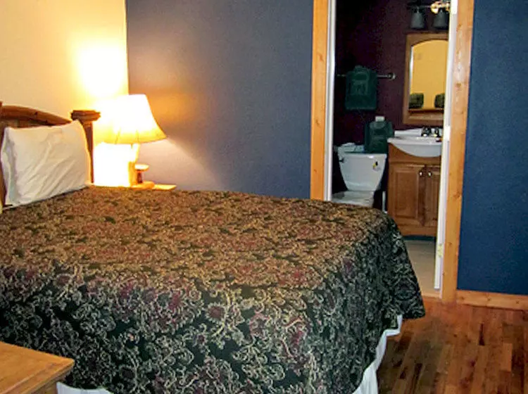 Timber Creek Chalets: 7 2 Bedroom Cabin