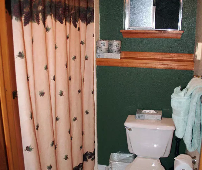 Timber Creek Chalets: 7 2 Bedroom Cabin
