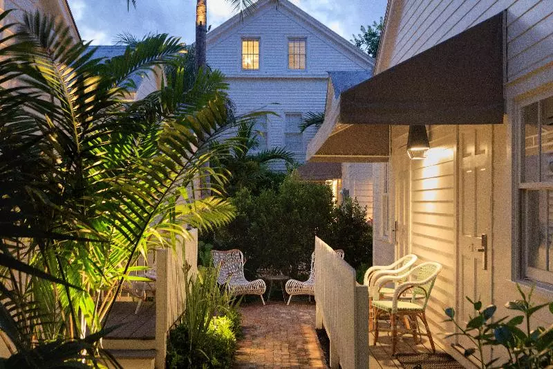 Отель Chelsea House   Key West