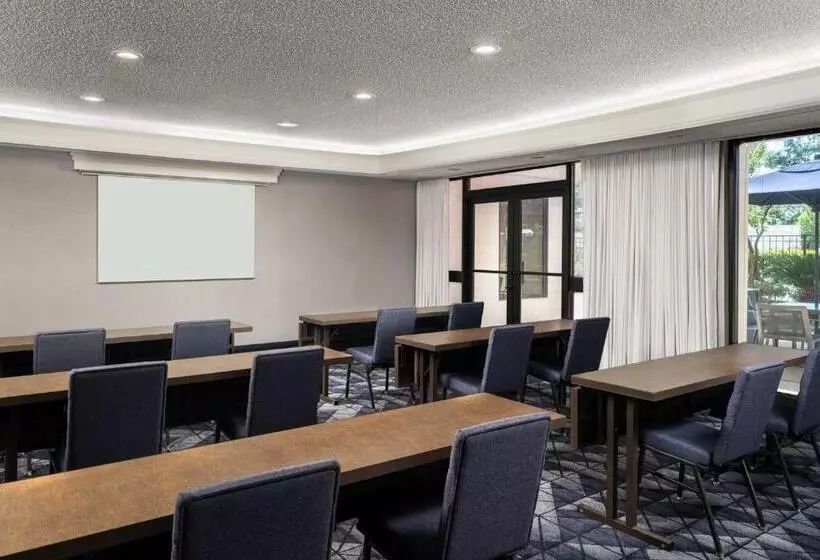 酒店 Courtyard Austin South