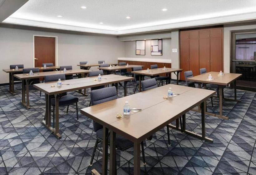 هتل Courtyard Austin South