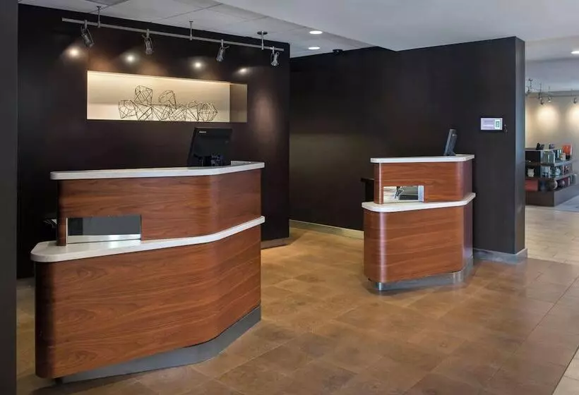 ホテル Courtyard By Marriott Boston Norwood/canton