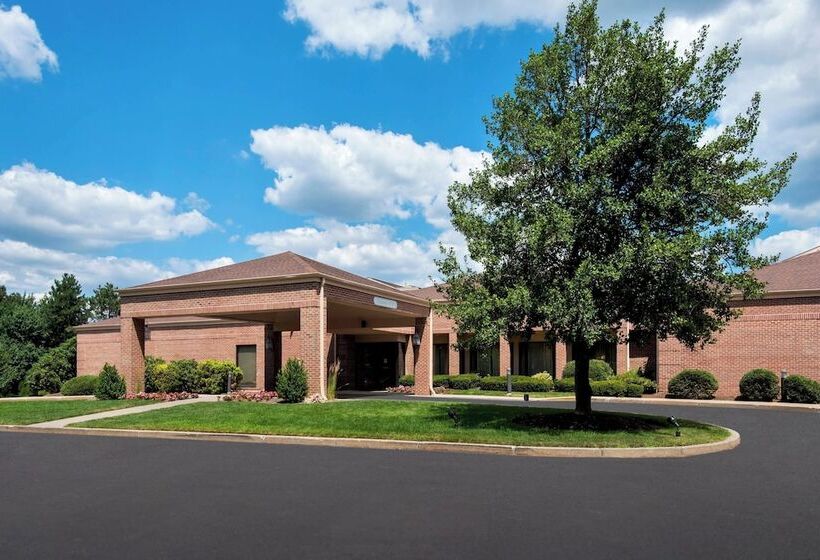 هتل Courtyard By Marriott Boston Norwood/canton