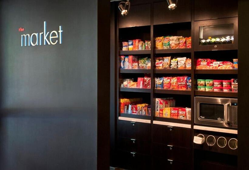 هتل Courtyard By Marriott Boston Norwood/canton