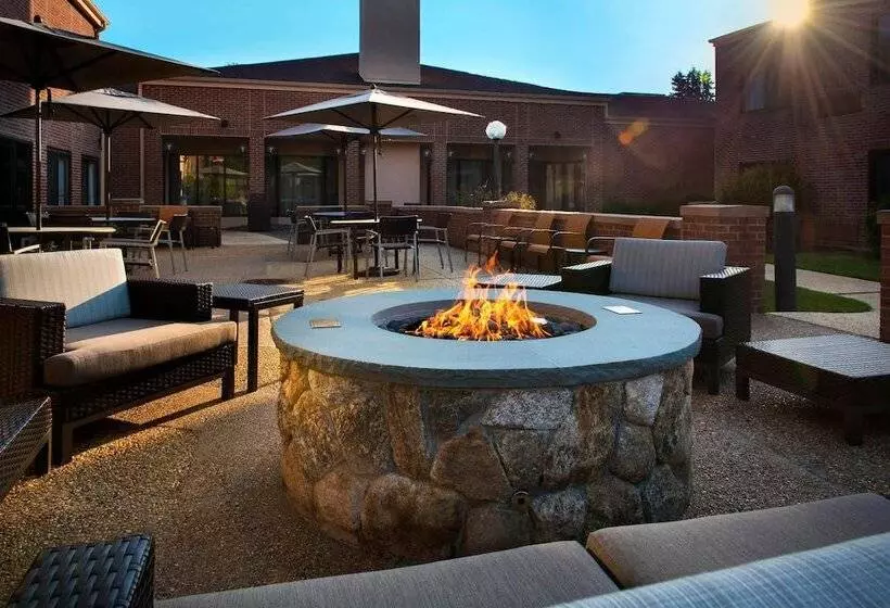 ホテル Courtyard By Marriott Boston Norwood/canton