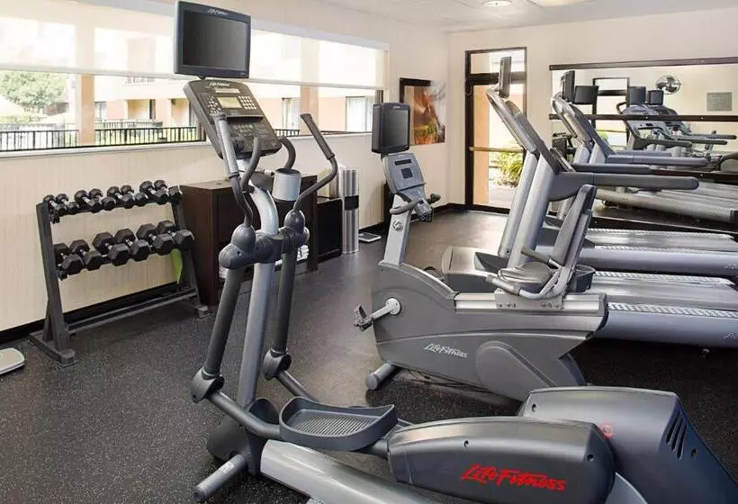 ホテル Courtyard Houston Westchase