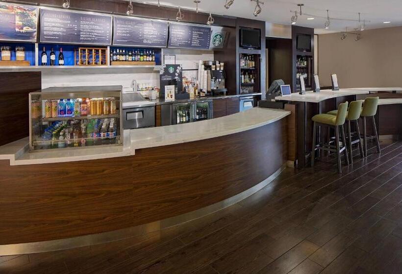 هتل Courtyard Houston Westchase