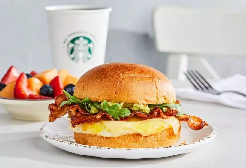 Hotelli Courtyard By Marriott Macon