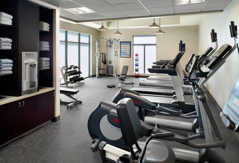 هتل Courtyard By Marriott Macon