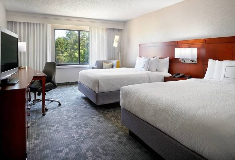هتل Courtyard By Marriott Macon