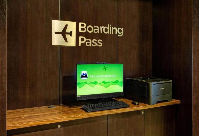 فندق Courtyard Memphis Germantown