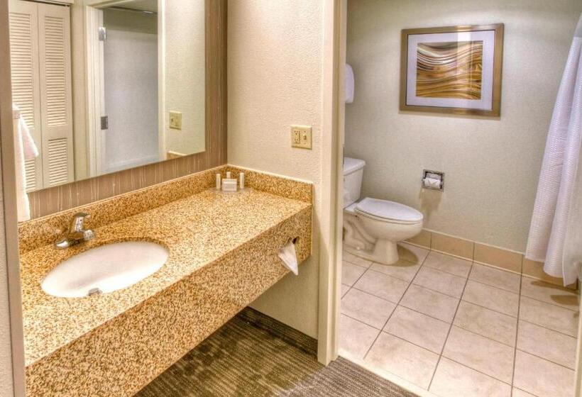 فندق Courtyard Memphis Germantown