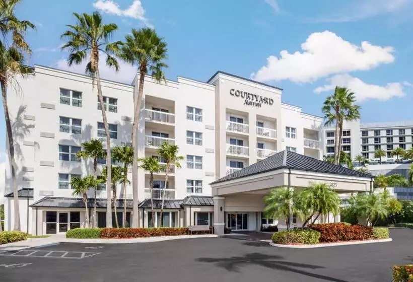 فندق Courtyard By Marriott Miami Aventura Mall