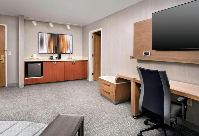 ホテル Courtyard By Marriott Portland Hillsboro
