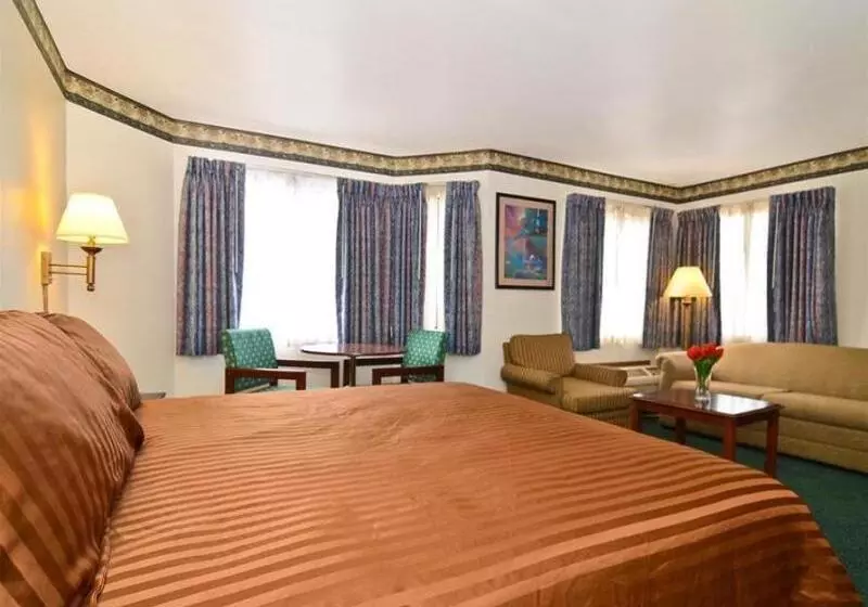 Отель Crossroads Inn   Downtown Sacramento