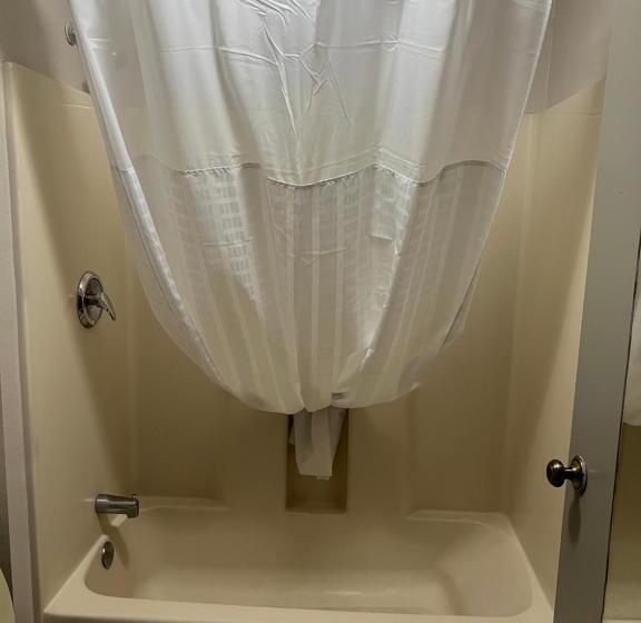 בית מלון כפרי Days Inn By Wyndham Blythewood North Columbia