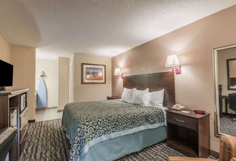 酒店 Days Inn By Wyndham San Marcos