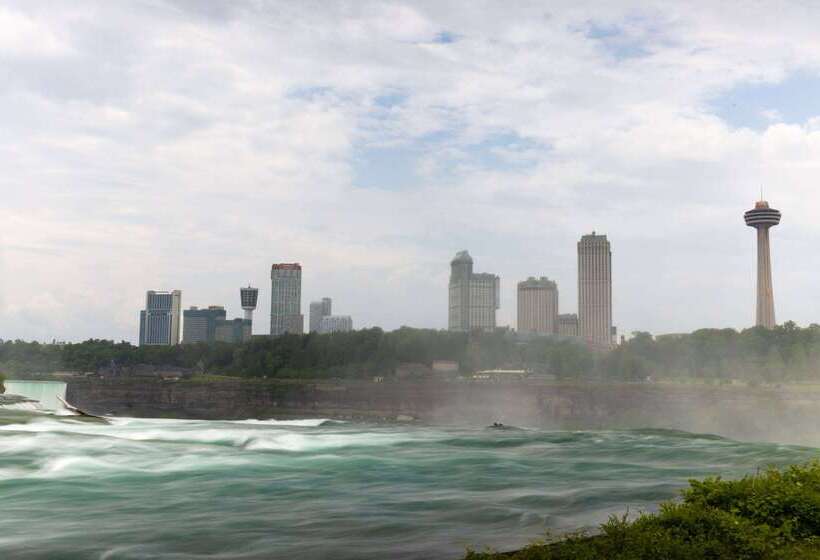 Отель Days Inn By Wyndham Tonawanda/buffalo