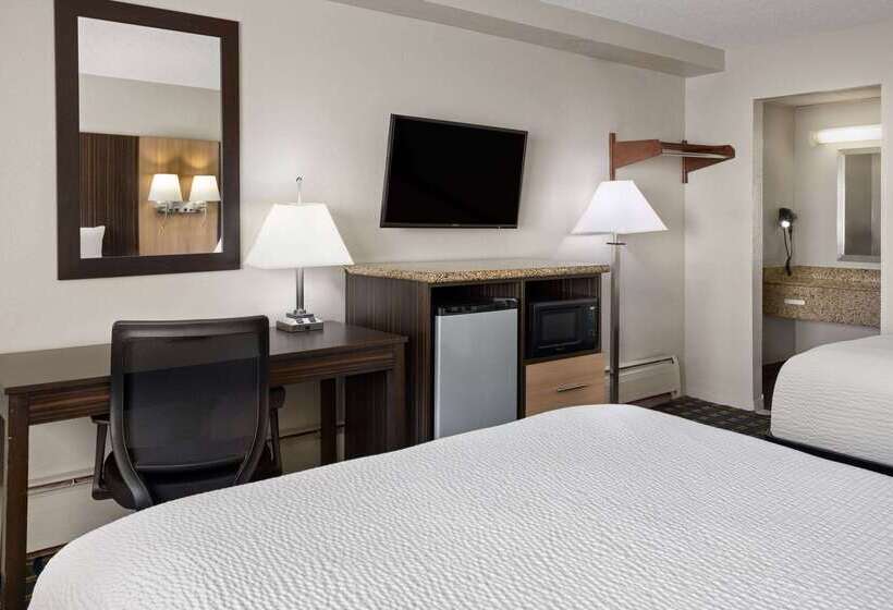 Отель Days Inn By Wyndham Tonawanda/buffalo