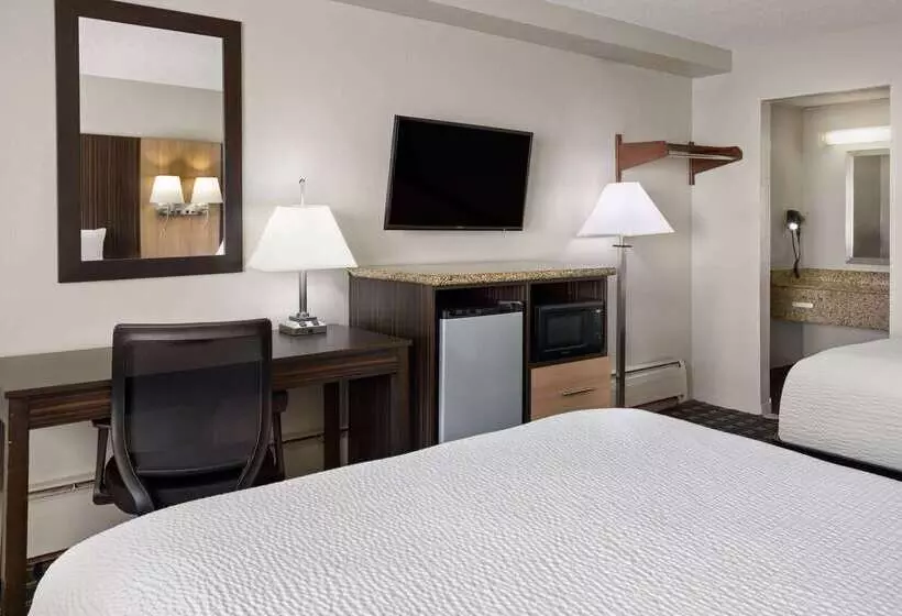 Hotel Days Inn By Wyndham Tonawanda/buffalo