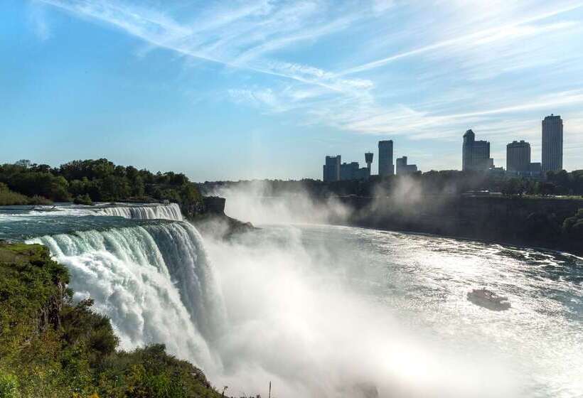 Отель Days Inn By Wyndham Tonawanda/buffalo