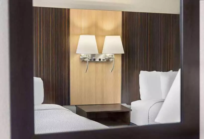 Hotel Days Inn By Wyndham Tonawanda/buffalo