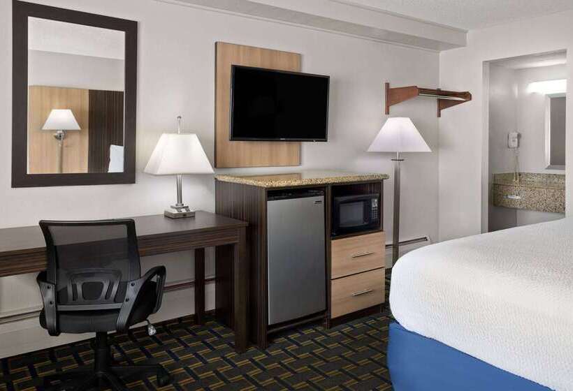 Отель Days Inn By Wyndham Tonawanda/buffalo