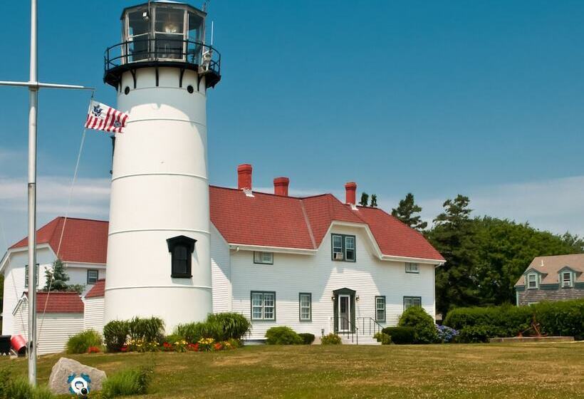 فندق Greyfinch Chatham Inn