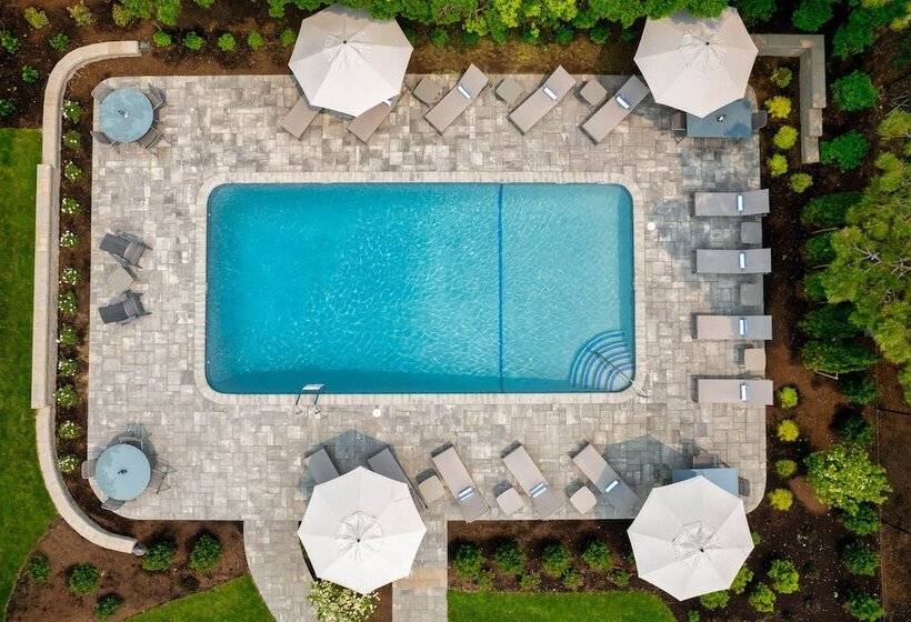 فندق Greyfinch Chatham Inn