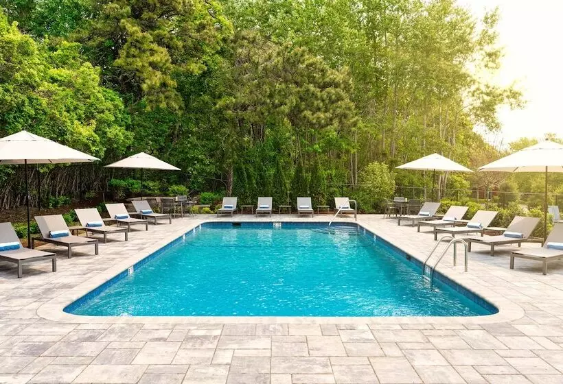 酒店 Greyfinch Chatham Inn