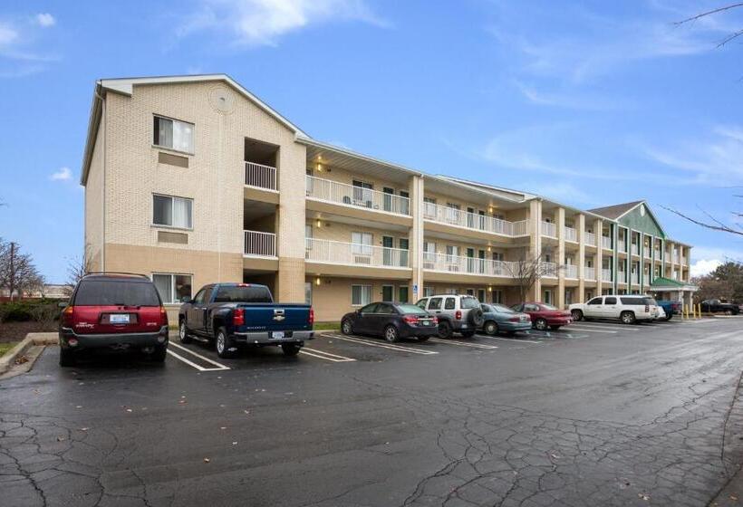 בית מלון כפרי Hometowne Studios By Red Roof Detroit   Livonia