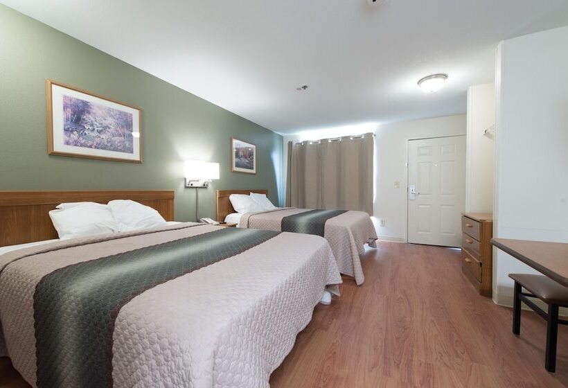 Otel Studio 51 Extended Stay