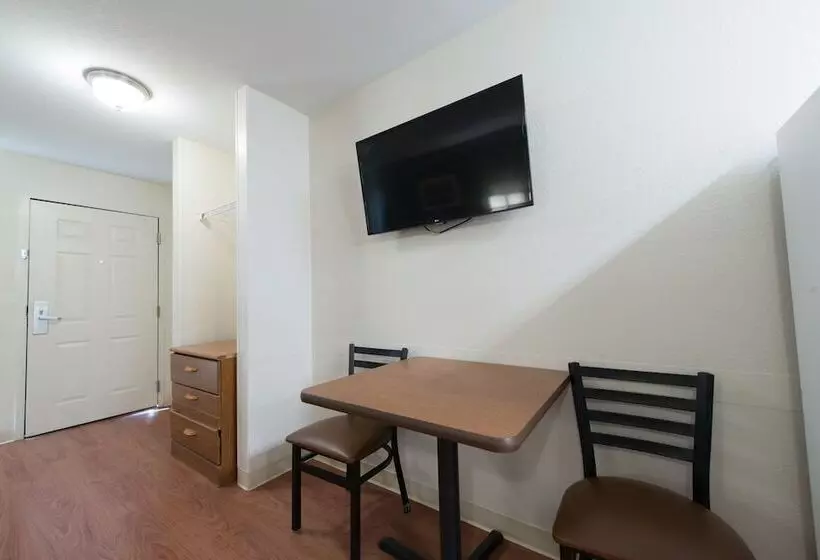 호텔 Studio 51 Extended Stay