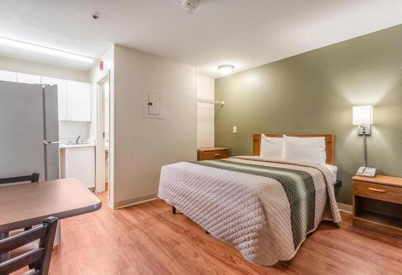 Otel Studio 51 Extended Stay