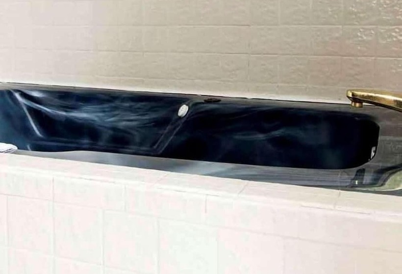 فندق Oak Grove Inn