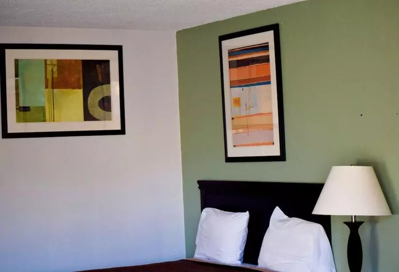 בית מלון כפרי Stay Inn Bartow