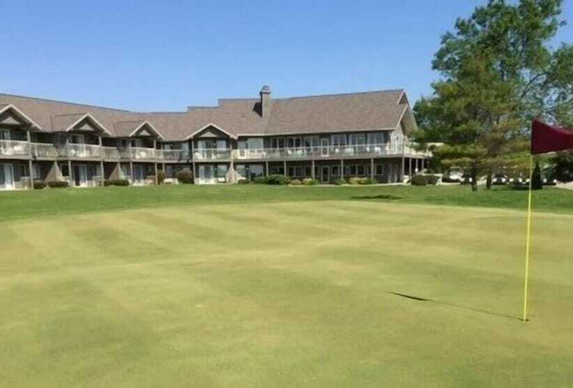 Курорт Cherry Hills Golf & Lodge