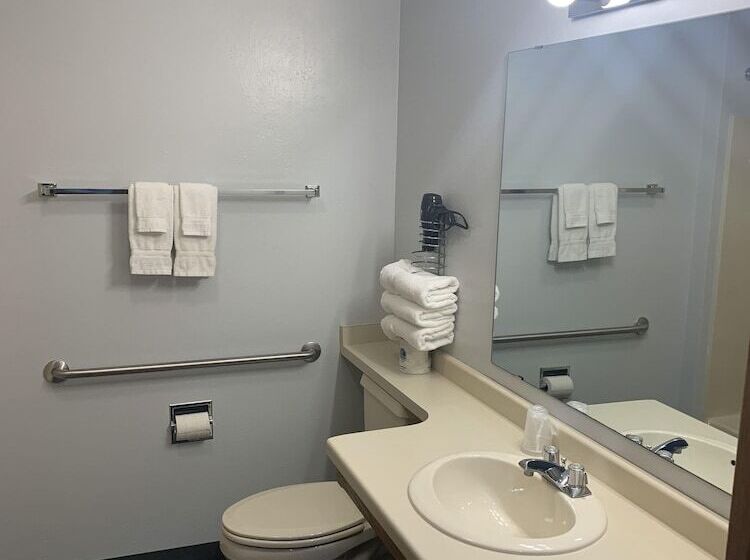 Курорт Cherry Hills Golf & Lodge