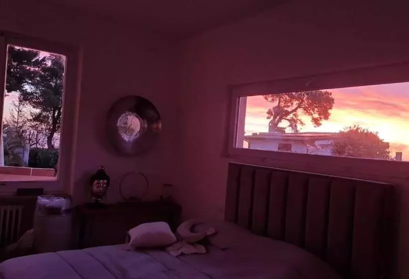 Aamiaismajoitus (B&B) Villa Tropical