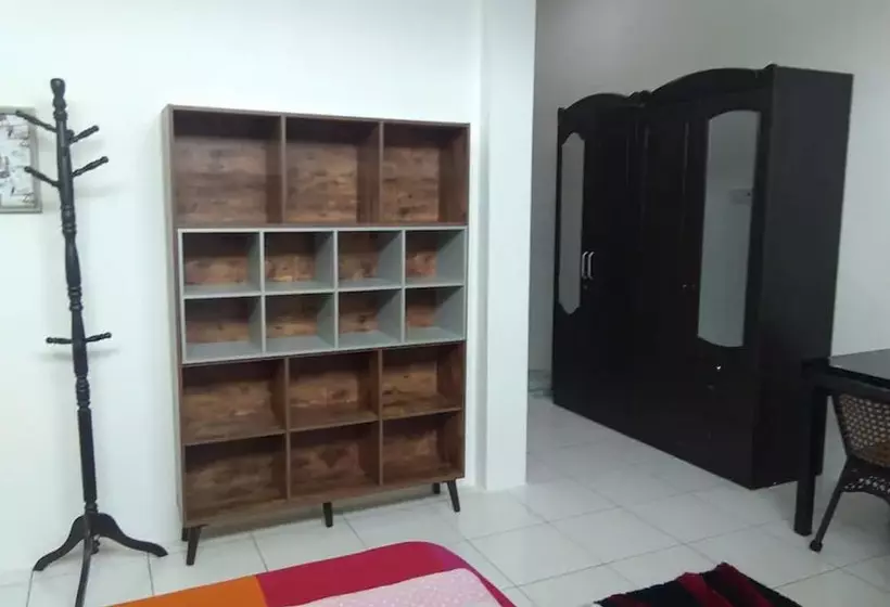 مسافرخانه Co. Living Suite