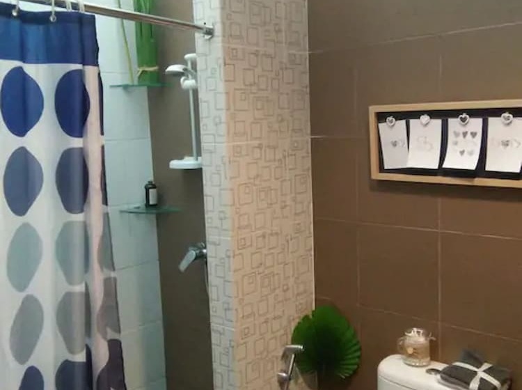 مسافرخانه Co. Living Suite