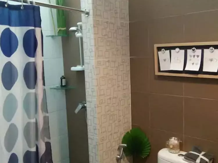 مسافرخانه Co. Living Suite