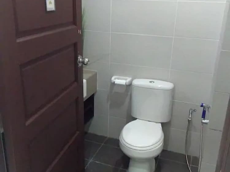 مسافرخانه Co. Living Suite