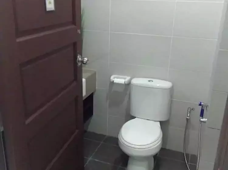 مسافرخانه Co. Living Suite