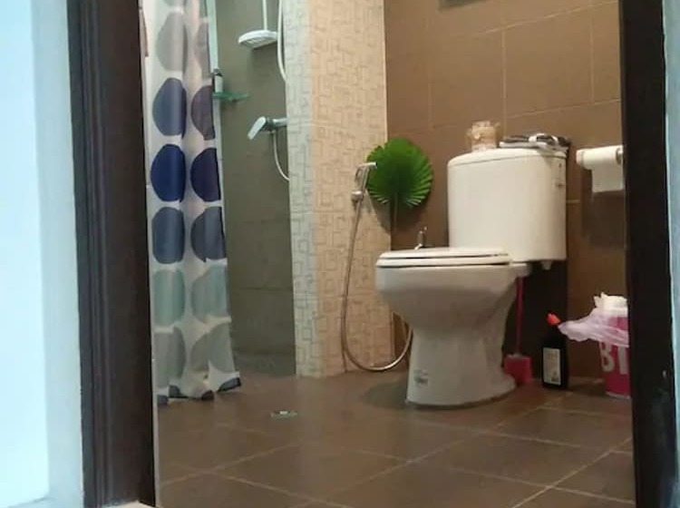 مسافرخانه Co. Living Suite