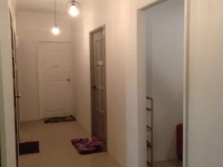 مسافرخانه Co. Living Suite