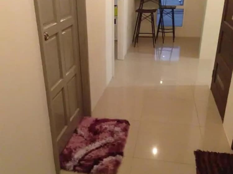 مسافرخانه Co. Living Suite