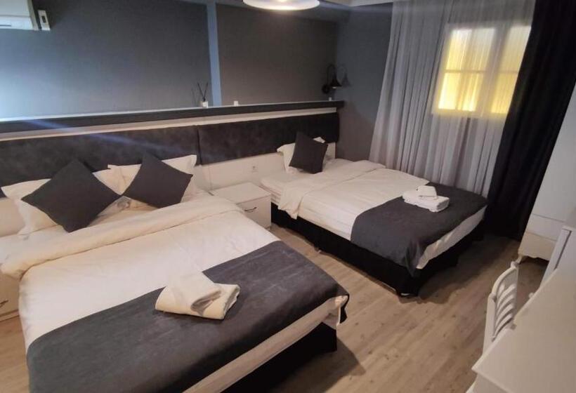 簡易ホテル Utarit Taksim