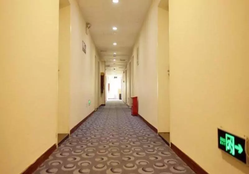 Hotelli 7 Days Inn Yulin