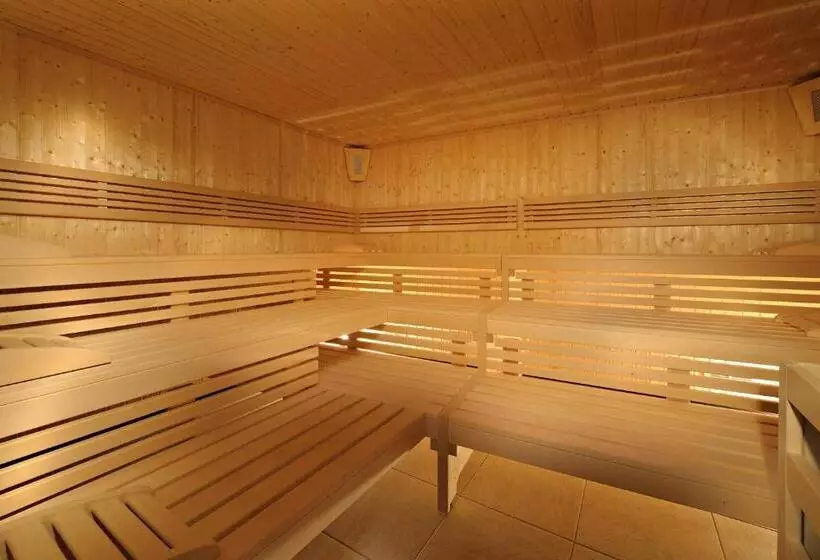 ホテル Alpenrose Aktiv & Sport